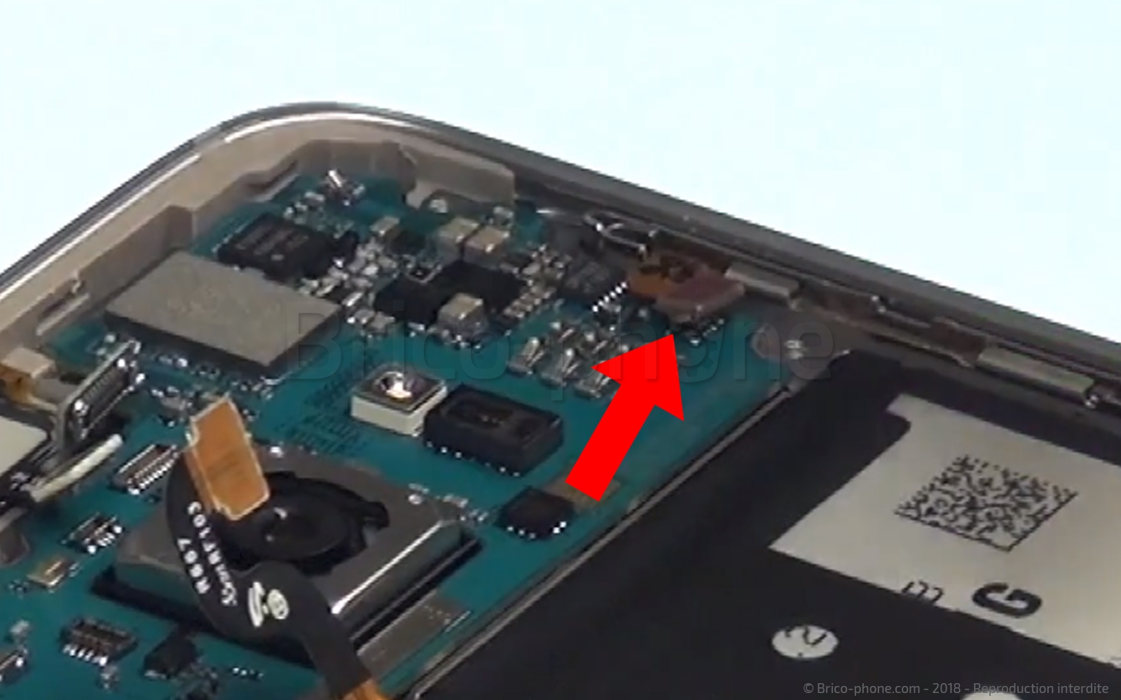 Changement d'écran (vitre+AMOLED) sur Galaxy S7 Edge photo 2